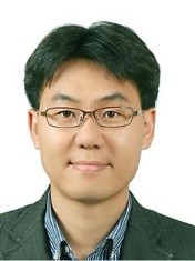 Dr.-Yong-Geun-Hong